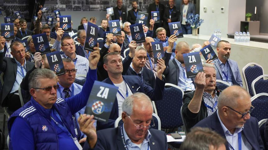 Zagreb: Na stadionu Maksimir počela je skupština GNK Dinama Zagreb: Na stadionu Maksimir počela je skupština GNK Dinama