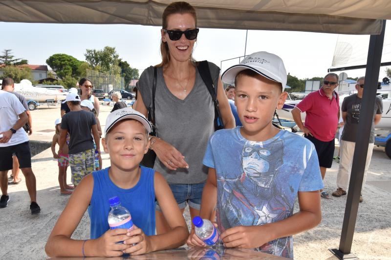 Dan jedrenja: Najmlađi Zadrani uživali u jedrenju sa Šimom i Igorom