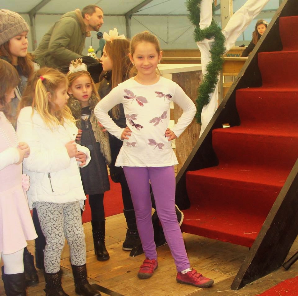 Modna revija: Zvjezdice “Libretići” nosile modele Zvjezdice