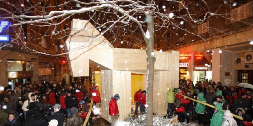 varsavska_prosvjed6-100210_GoranMehkek-Cropix