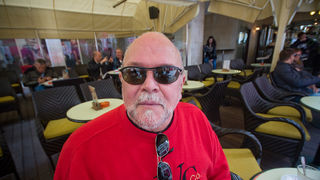 Đir po gradu (sa sunčanim naočalama) 7. studenog 2011, Foto: Saša Čuka