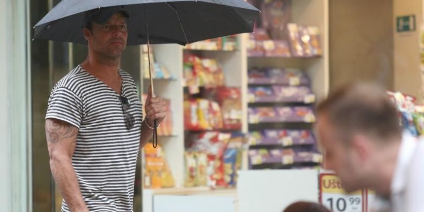 Zagreb: Ricky Martin prošetao gradom u društvu partnera Jwana i Viktora Drage