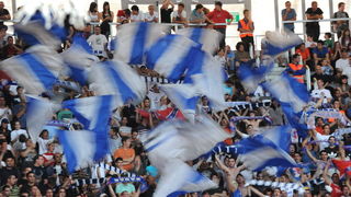 Zadar, 010610. Dvorana Kresimir Cosic u Zadru. Druga finalna utakmica kosarkaskog prvenstva Hrvatske odigrana izmedju KK Zadar i KK Cibona. Na slici: Tornado Foto: Andrija Lucic / CROPIX Zadar, 010610. Dvorana Kresimir Cosic u Zadru. Druga finalna utakmica kosarkaskog prvenstva Hrvatske odigrana izmedju KK Zadar i KK Cibona. Na slici: Tornado Foto: Andrija Lucic / CROPIX