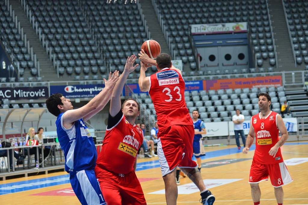 IV Masters veterana: KK Pet bunara – KK Mladost 43-56 IV Masters veterana: KK Pet bunara – KK Mladost 43-56