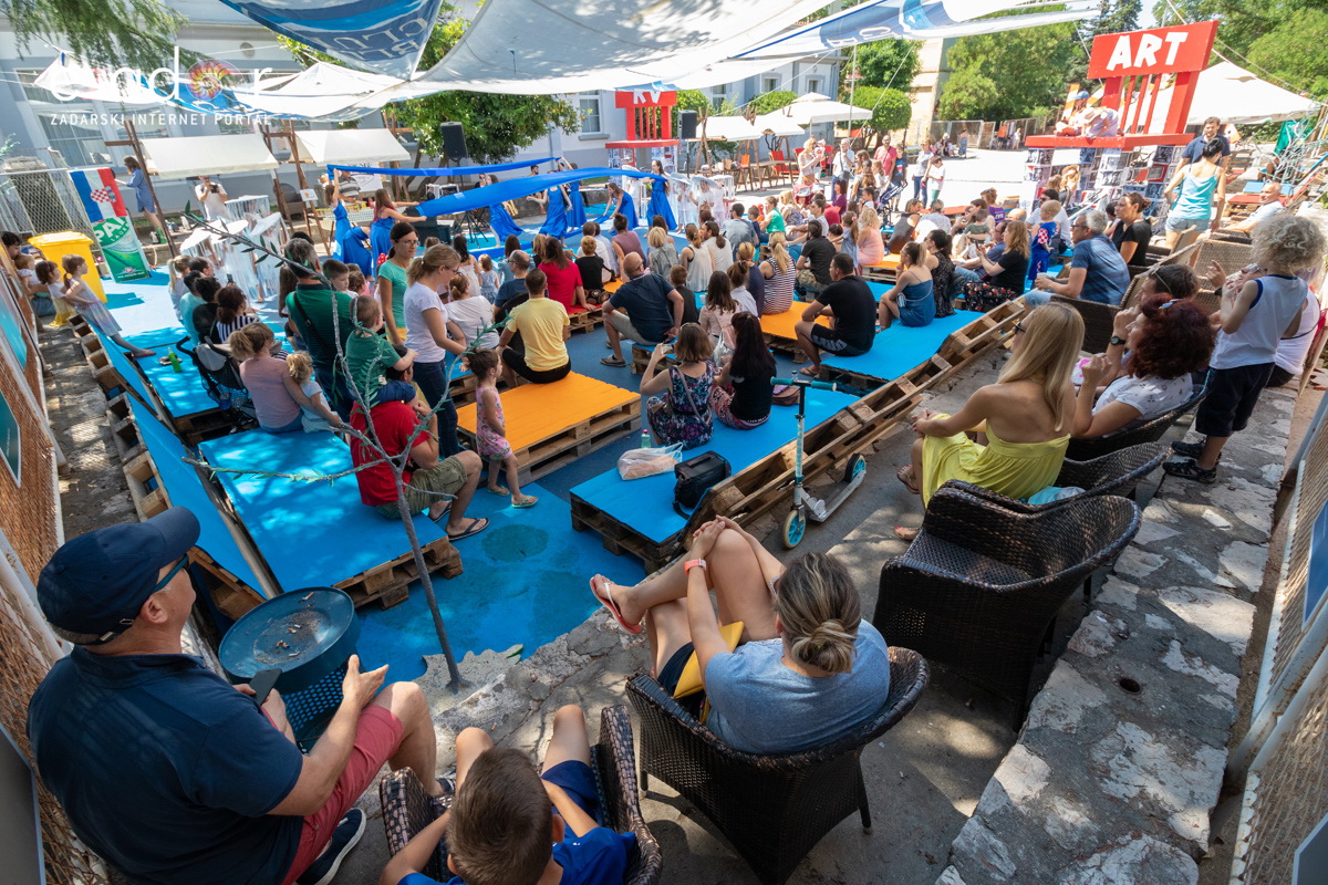 KvartArt 2018: Nedjeljno jutro proteklo u znaku plesa i glazbe KvartArt 2018: Nedjeljno jutro proteklo u znaku plesa i glazbe