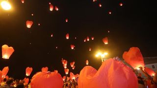 Vodice: Puštanjem lampiona obilježena 10. obljetnica Kornatske tragedije Vodice: Puštanjem lampiona obilježena 10. obljetnica Kornatske tragedije