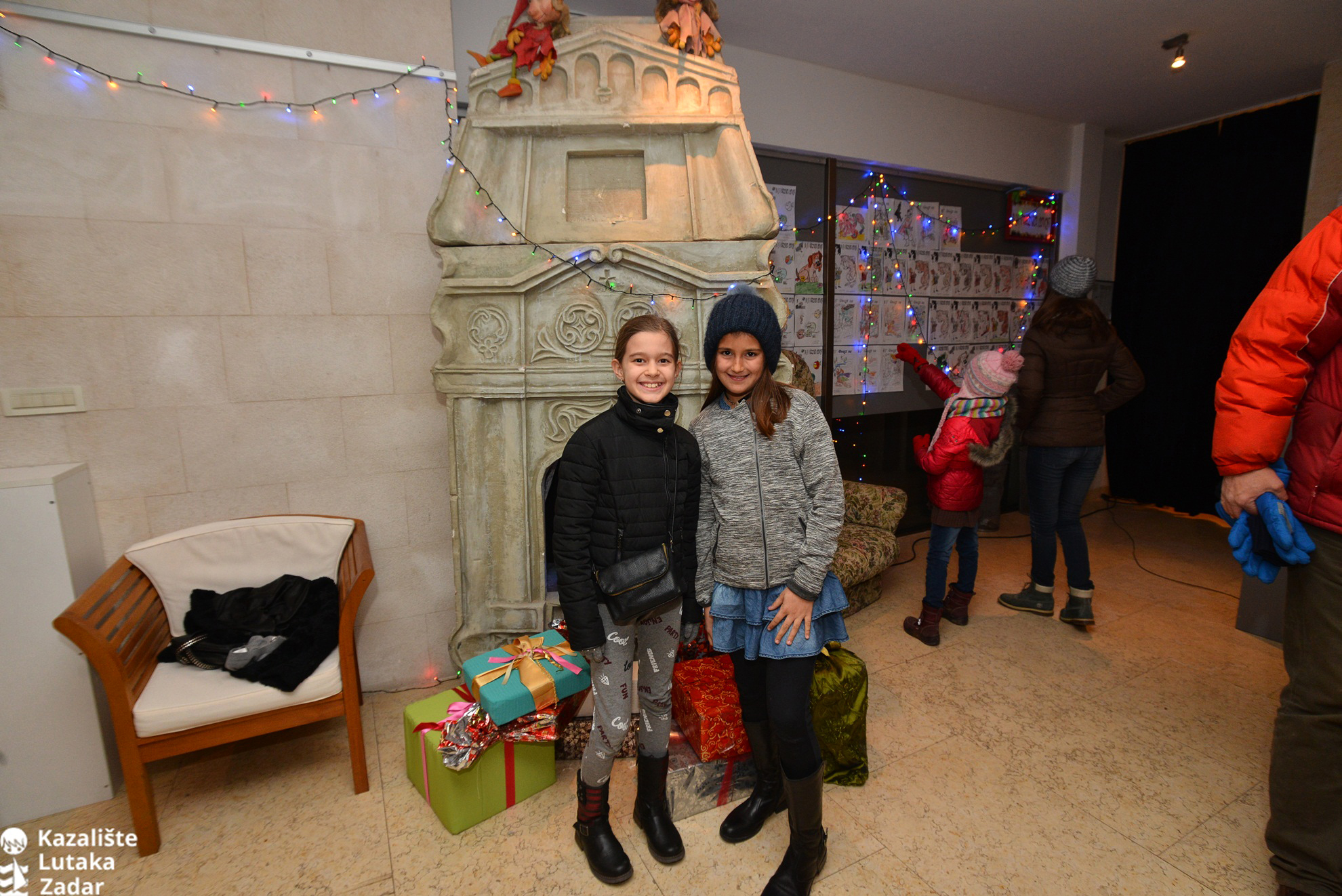 Predstavom “Otočićići” u Kazalištu lutaka Zadar otvorena revija “Sunce na Poluotoku”