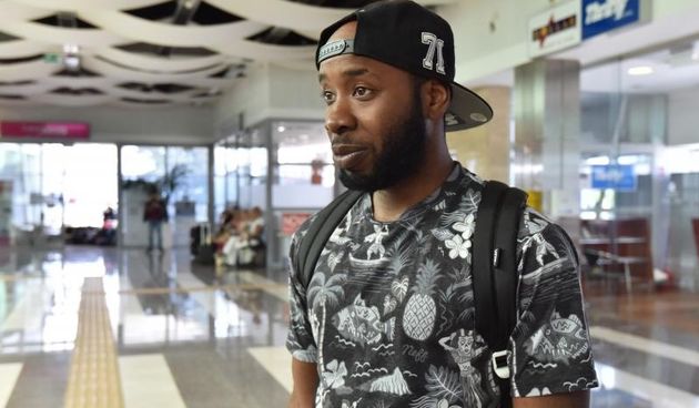 Britanski turist Leon Mitchell, o kojem su zadarski taskisti skrbili nakon što je prevaren i opljačkan ostao bez novca danas se vraća u London.  Photo: Dino Stanin/PIXSELL