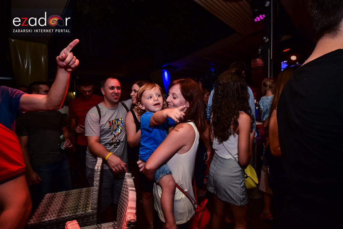 Domenica @ Kult Caffebar