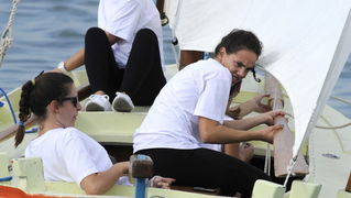 Otok Murter, 300912.
Latinsko idro, najveca regata tradicionalnih gajeta, leuta i kaica odrzana je danas u Murteru. Na regati je startalo oko 100 brodova.
Foto: Niksa Stipanicev / CROPIX Otok Murter, 300912.
Latinsko idro, najveca regata tradicionalnih gajeta, leuta i kaica odrzana je danas u Murteru. Na regati je startalo oko 100 brodova.
Foto: Niksa Stipanicev / CROPIX