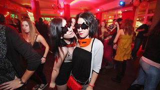 Halloween  party u Q baru (foto:Saša Čuka)