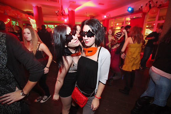 Halloween  party u Q baru (foto:Saša Čuka)