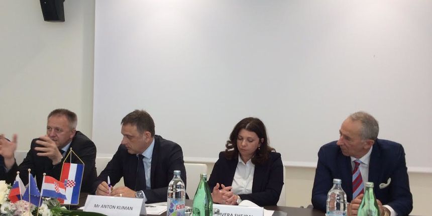 Ministri turizma Kliman i Počivalšek u Crvenoj luci o međusobnoj suradnji Ministri turizma Kliman i Počivalšek u Crvenoj luci o međusobnoj suradnji