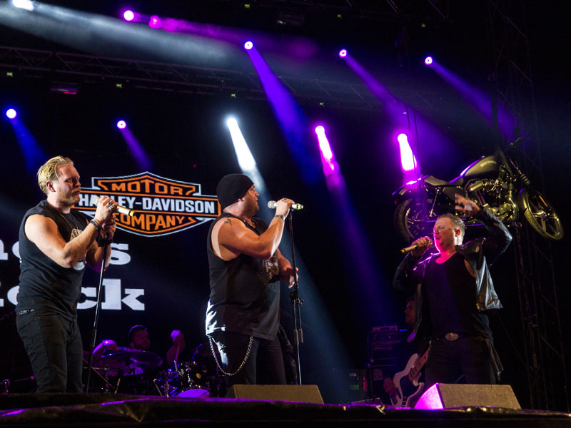 OLYMPUS DIGITAL CAMERA OLYMPUS DIGITAL CAMERA