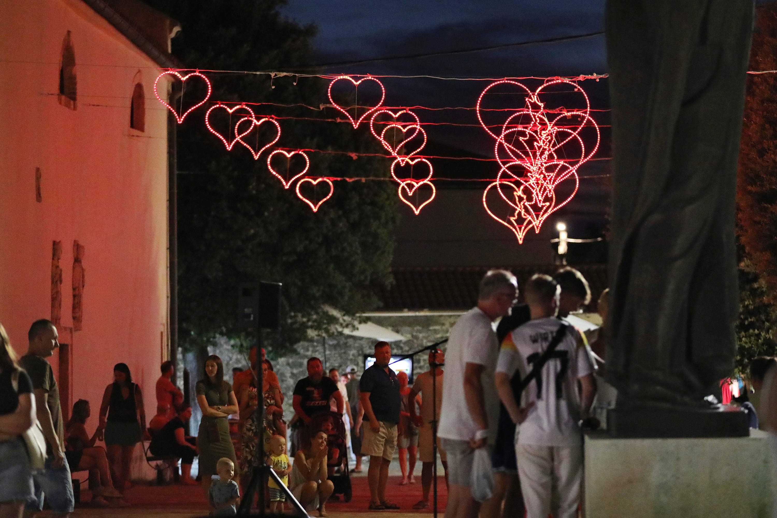 Romantični tjedan u Ninu Romantični tjedan u Ninu