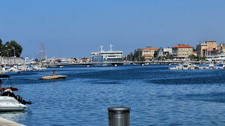 Skitnja gradom 30. kolovoza 2013. Foto: Roberto Lerga Skitnja gradom 30. kolovoza 2013. Foto: Roberto Lerga