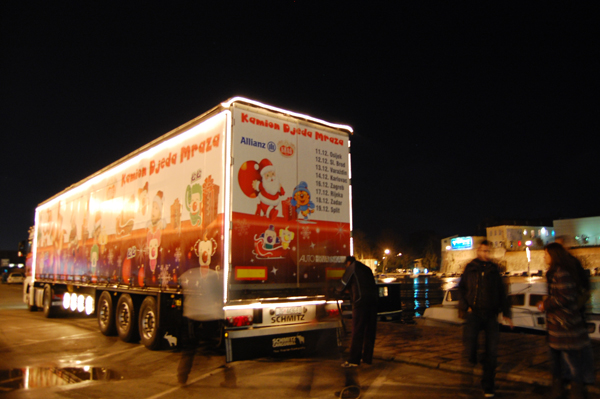 Djed Mraz na Branimiru, foto: Tea Balog Djed Mraz na Branimiru, foto: Tea Balog