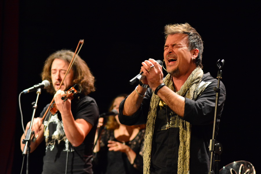 Gibonni nastupio u HNK Zadar, foto: Iva Perinčić Gibonni nastupio u HNK Zadar, foto: Iva Perinčić