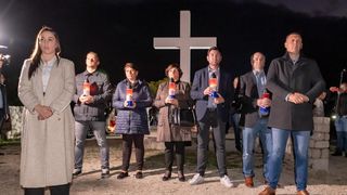 Andrej Plenković obilježio Dan sjećanja u Škabrnji Andrej Plenković obilježio Dan sjećanja u Škabrnji