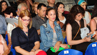 Zadar, 15.07.2013. snimio: Nenad Marčev 
TEATAR RUGANTINO, Zagreb 
Jordan Cvetanović: TERAPIJA 
redateljica: Maja Šimić 
igraju: Gordana Gadžić, 
Siniša Popović, Luka Dragić 
Dvorište Providurove palače