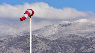 Jaka bura na zadarskom području otežava cestovni i pomorski promet, foto: Dino STanin/PIXSELL Jaka bura na zadarskom području otežava cestovni i pomorski promet, foto: Dino STanin/PIXSELL