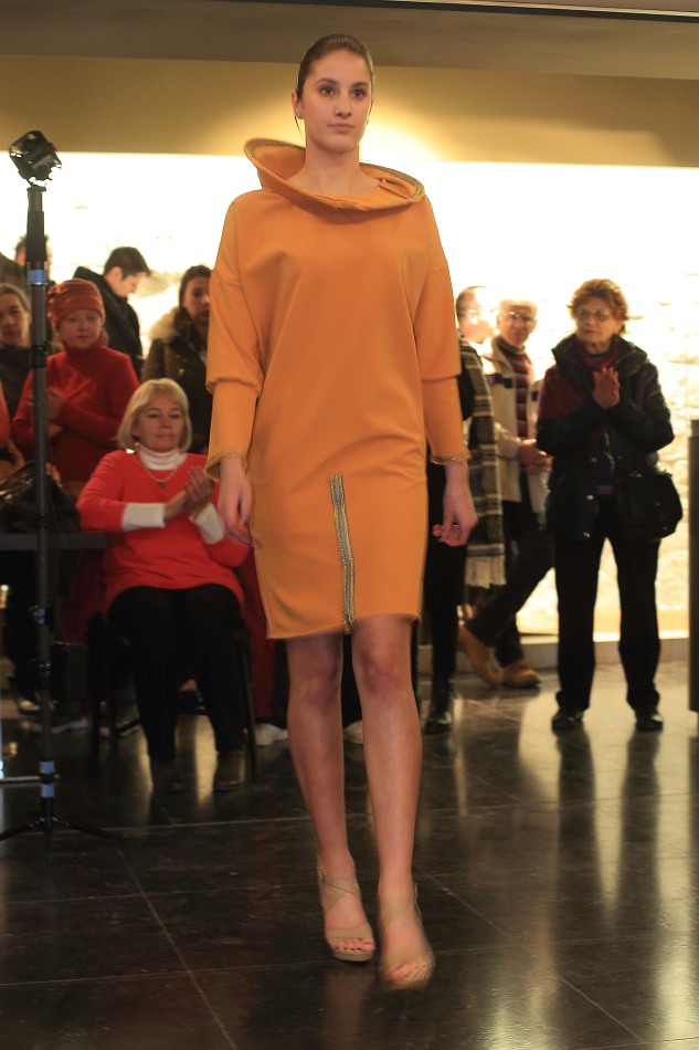 Šibenska Noć Muzeja:Povijest pretočena u originalne modne kreacije Karmen Herceg Šibenska Noć Muzeja:Povijest pretočena u originalne modne kreacije Karmen Herceg