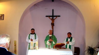 U Buliću otkriveno poprsje don Petra Nakića, foto: Marko Ledenko U Buliću otkriveno poprsje don Petra Nakića, foto: Marko Ledenko