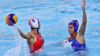 Zagreb, 310810.
Bazen Mladosti, Jarunska 5.
Utakmica zenskog vaterpola u sklopu Europskog prvenstva, izmedju Hrvatske i Rusije.
Na slici: Maja Kalauz (Hrvatska) i Yulia Gaufler (Rusija).
Foto: Boris Kovacev / CROPIX Zagreb, 310810.
Bazen Mladosti, Jarunska 5.
Utakmica zenskog vaterpola u sklopu Europskog prvenstva, izmedju Hrvatske i Rusije.
Na slici: Maja Kalauz (Hrvatska) i Yulia Gaufler (Rusija).
Foto: Boris Kovacev / CROPIX