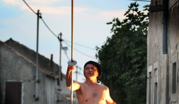 Zadar, 090809.
Po uzoru na Sinjsku alku kulturno – umjetnicko drustvo BIK sa zadarskog predjela Bokanjac vec cetvrtu godinu za redom organizira svoju alku. U Bokanjackoj alci alkari ne koriste konje vec sami trce.
Foto: Vladimir Ivanov / CROPIX