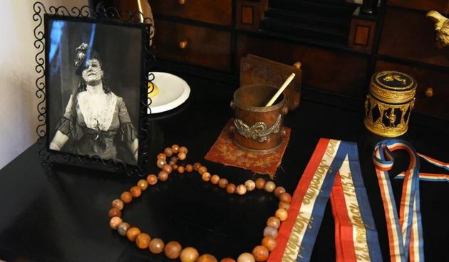 Zagreb – Povodom obljetnice smrti knjizevnika Miroslava Krleze u Memorijalnom prostoru Miroslava i Bele Krleze organizirano je Putovanje s Krlezom prema autorskom konceptu Gorana Matovica voditelja Centra Miroslav Krleza. Uz scenski nastup glumca Dragana