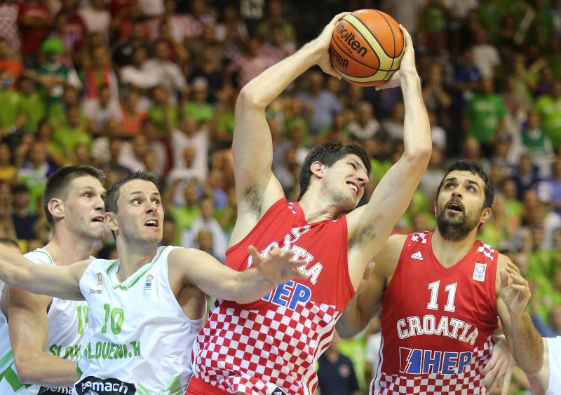 Europsko prvenstvo u kosarci Eurobasket Slovenija 2013., skupina C. Slovenija – Hrvatska 74-76. Photo: Igor Kralj/PIXSELL Europsko prvenstvo u kosarci Eurobasket Slovenija 2013., skupina C. Slovenija – Hrvatska 74-76. Photo: Igor Kralj/PIXSELL