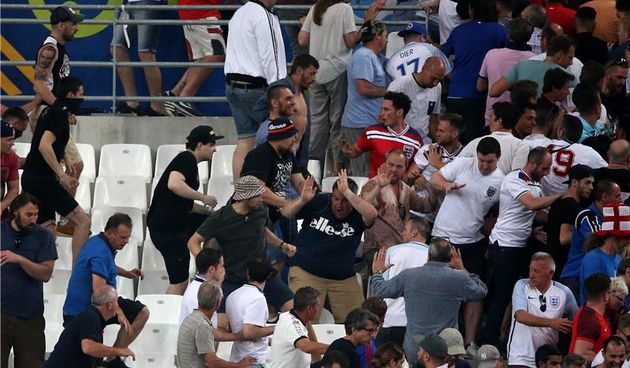 Ruski huligani, foto: Hina