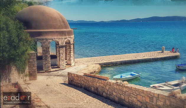 Carska Fontana na Karmi: Pri kraju radovi na popločanju rampe