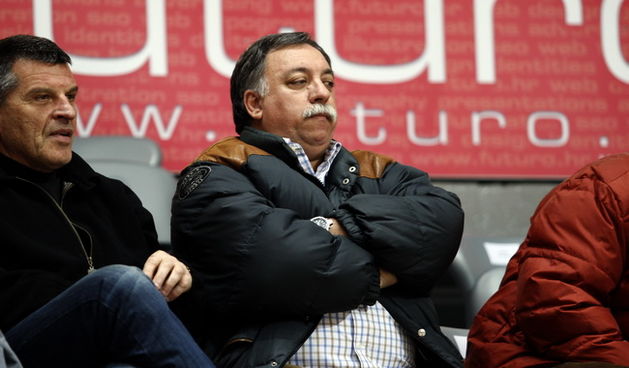 Zadar, 190110.
Dvorana Kresimira Cosica.
Kosarkaska utakmica KK Zadar – KK Siroki.
Na fotografiji: Josip Pino Grdovic moguci novi trener Zadra.
Foto: Jure Miskovic / CROPIX