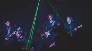 Jurica Pađen & Aerodrom u Maraschino baru; foto Iva Perinčić Jurica Pađen & Aerodrom u Maraschino baru; foto Iva Perinčić