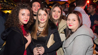 Doček 2017: Najluđa noć na zadarskom Poluotoku privukla više tisuća Zadrana i gostiju Doček 2017: Najluđa noć na zadarskom Poluotoku privukla više tisuća Zadrana i gostiju