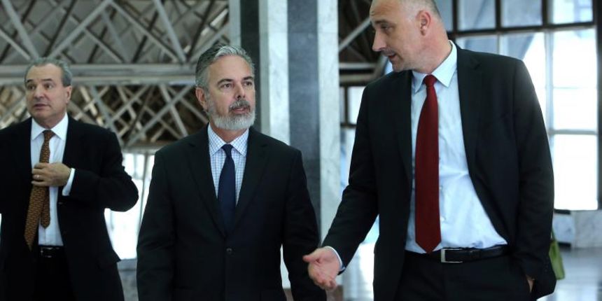 02.07.2013., Zagreb – Ministarstvo gospodarstva, ministar Ivan Vrdoljak primio je na radni sastanak ministra Vanjskih poslova Brazila Antonia Patriota. Photo: Robert Anic/PIXSELL 02.07.2013., Zagreb – Ministarstvo gospodarstva, ministar Ivan Vrdoljak primio je na radni sastanak ministra Vanjskih poslova Brazila Antonia Patriota. Photo: Robert Anic/PIXSELL