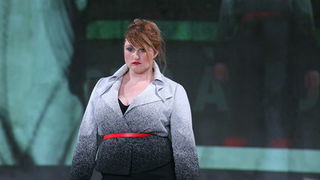 U trgovackom centru West gate sinoc zapoceo modni dogadjaj Nivea Cro A Porter. U trgovackom centru West gate sinoc zapoceo modni dogadjaj Nivea Cro A Porter.