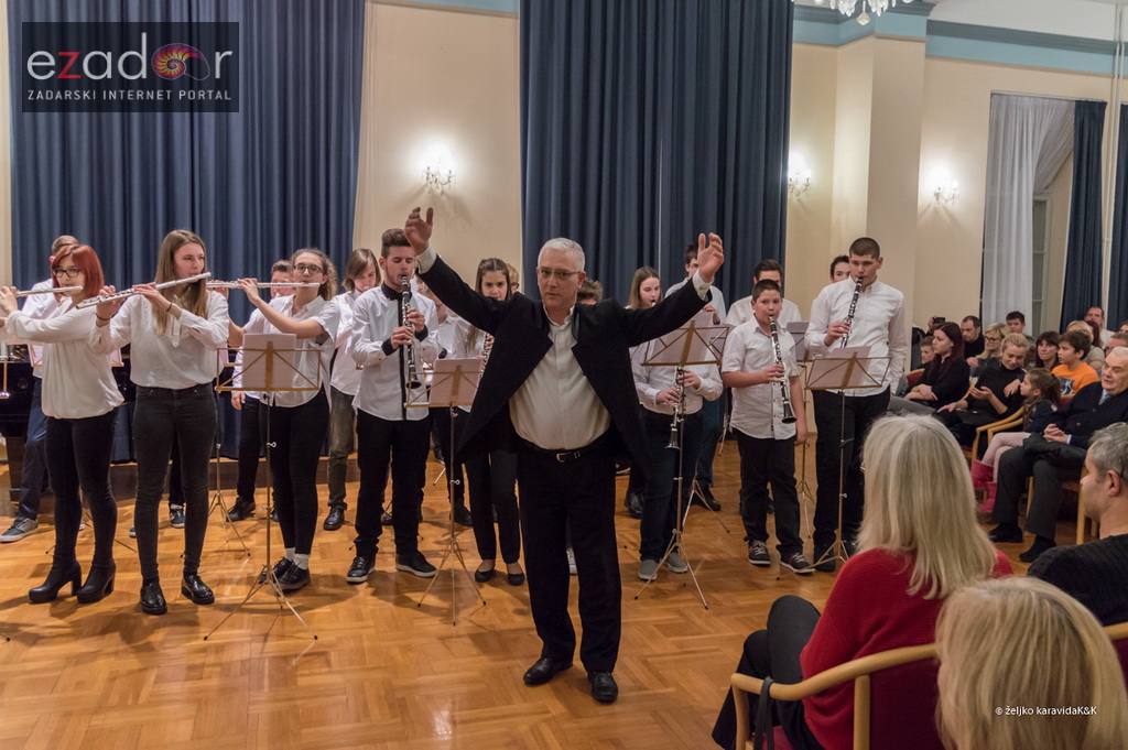 Božićni koncert mladih ansambala Glazbene škole Blagoje Bersa