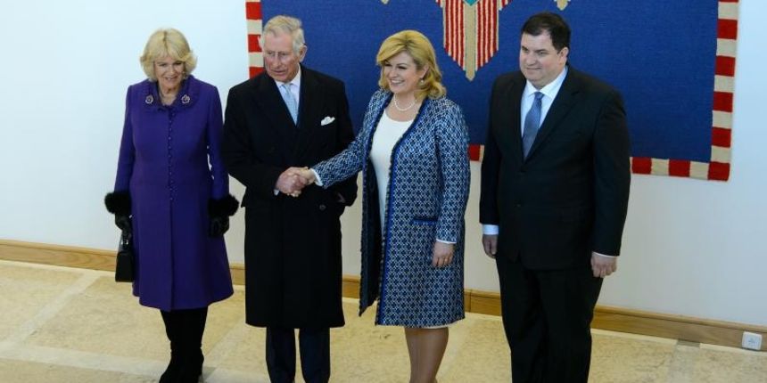 Svecani docek Njihovih kraljevskih visosti princa od Walesa i Vojvotkinje od Cornwalla u Uredu predsjednice Republike Hrvatske. Photo: Goran Mehkek/Cropix/POOL/PIXSELL Svecani docek Njihovih kraljevskih visosti princa od Walesa i Vojvotkinje od Cornwalla u Uredu predsjednice Republike Hrvatske. Photo: Goran Mehkek/Cropix/POOL/PIXSELL