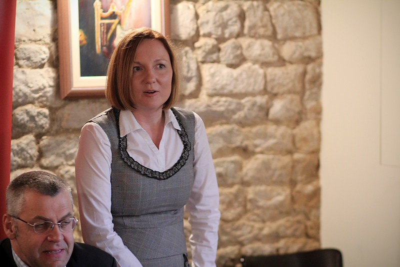 Restoran Atriji na Poluotoku. Karlovacka pivovara organizirala je degustaciju domaceg i stranog piva iz svog portfelja, te portfelja Heineken-a. Foto-SAŠA ČUKA Restoran Atriji na Poluotoku. Karlovacka pivovara organizirala je degustaciju domaceg i stranog piva iz svog portfelja, te portfelja Heineken-a. Foto-SAŠA ČUKA