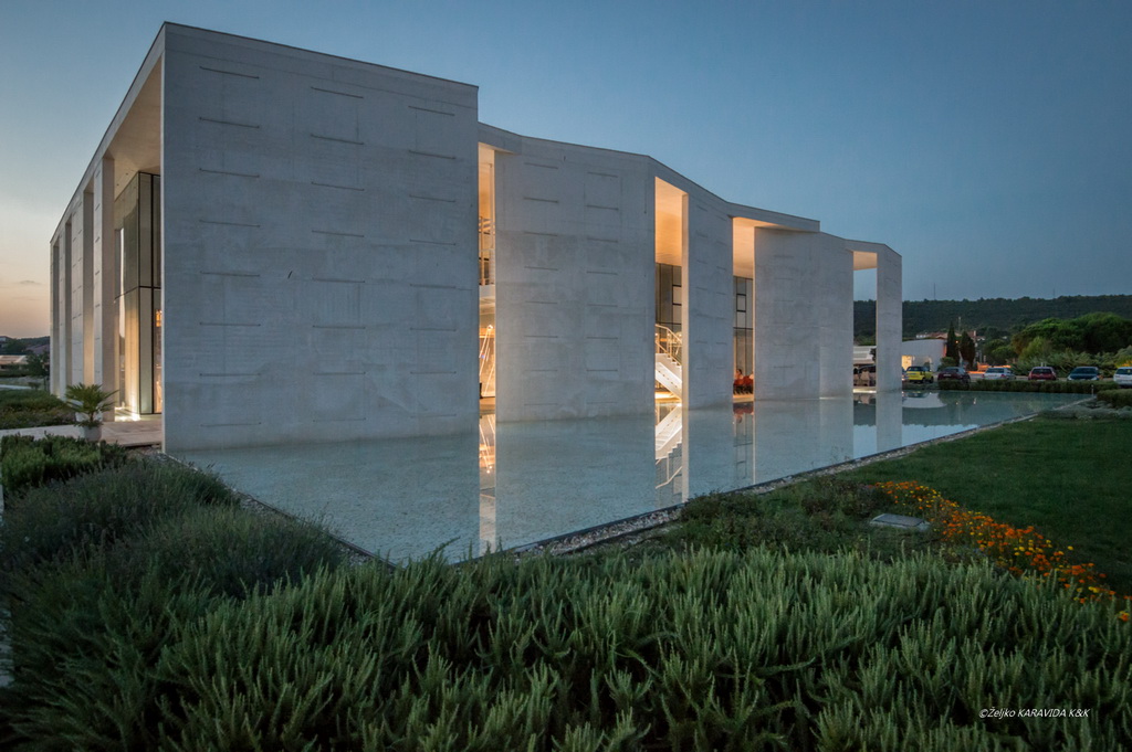 57. Glazbene večeri u Sv. Donatu: Marimba i violina u Marini Dalmacija