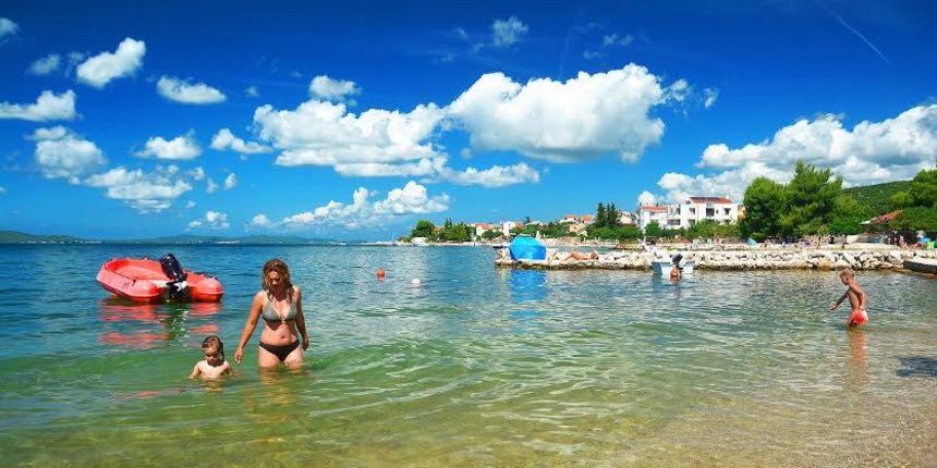 autor Ive Morović , “Na plaži” autor Ive Morović , “Na plaži”