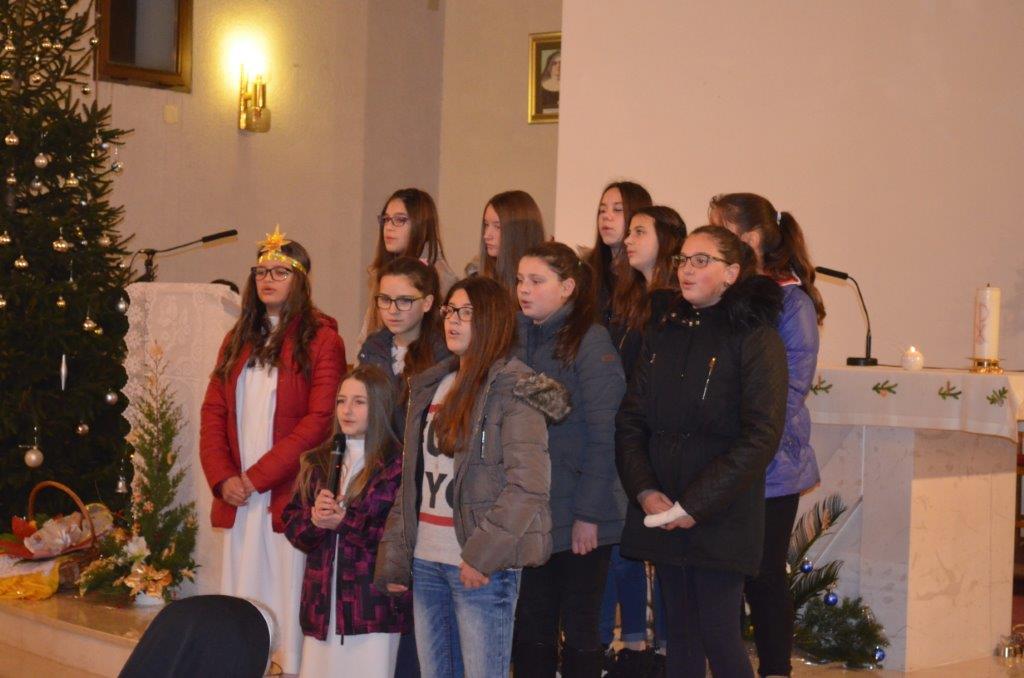 Humanitarni božićni koncert u Zemuniku 2. siječnja 2016.