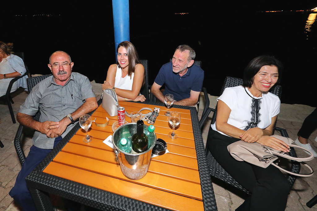 Čudesna Doris Dragović oduševila u Biogradu na Moru Čudesna Doris Dragović oduševila u Biogradu na Moru