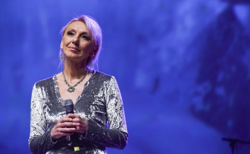 KD Lisinski: Prijatelji i Kemo – Hiljade pahulja bijelih KD Lisinski: Prijatelji i Kemo – Hiljade pahulja bijelih