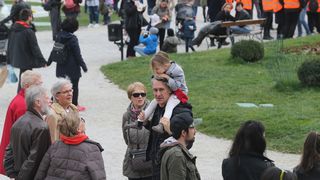 Prosvjed #spasime: Tomislavov trg u Zagrebu pun ljudi, došao i Plenković Prosvjed #spasime: Tomislavov trg u Zagrebu pun ljudi, došao i Plenković