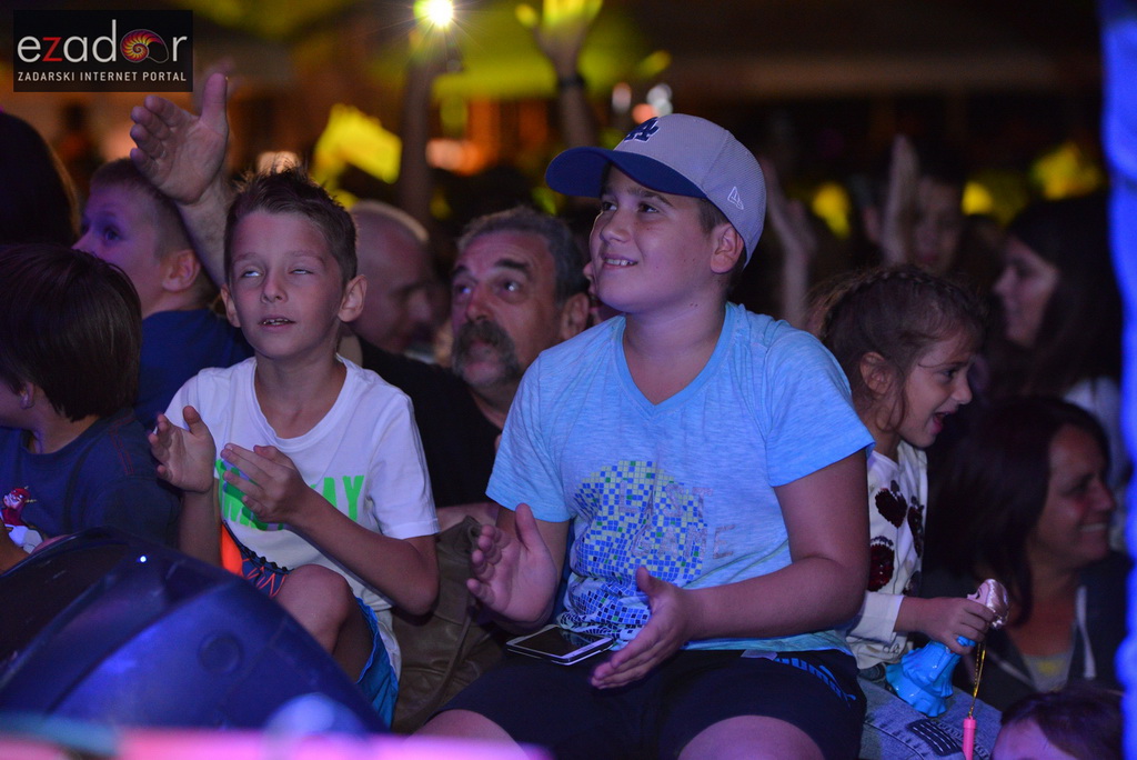 Stanarska fešta 2017: Mladen Grdović i Ivica Sikirić Ićo raspjevali Stanarce i njihove goste Stanarska fešta 2017: Mladen Grdović i Ivica Sikirić Ićo raspjevali Stanarce i njihove goste