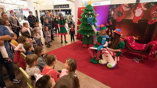 Zimski sportovi s Djedom Božićnjakom Zimski sportovi s Djedom Božićnjakom