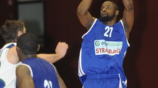 Zagreb, 080512.
Dvorana OS u Trnskom.
Kosarkaska A1 liga za prvaka, 13. kolo.
KK Zagreb – KK Zadar.
Na fotografiji: Dewayne Pierre Reed.
Foto: Damir Krajac / CROPIX Zagreb, 080512.
Dvorana OS u Trnskom.
Kosarkaska A1 liga za prvaka, 13. kolo.
KK Zagreb – KK Zadar.
Na fotografiji: Dewayne Pierre Reed.
Foto: Damir Krajac / CROPIX